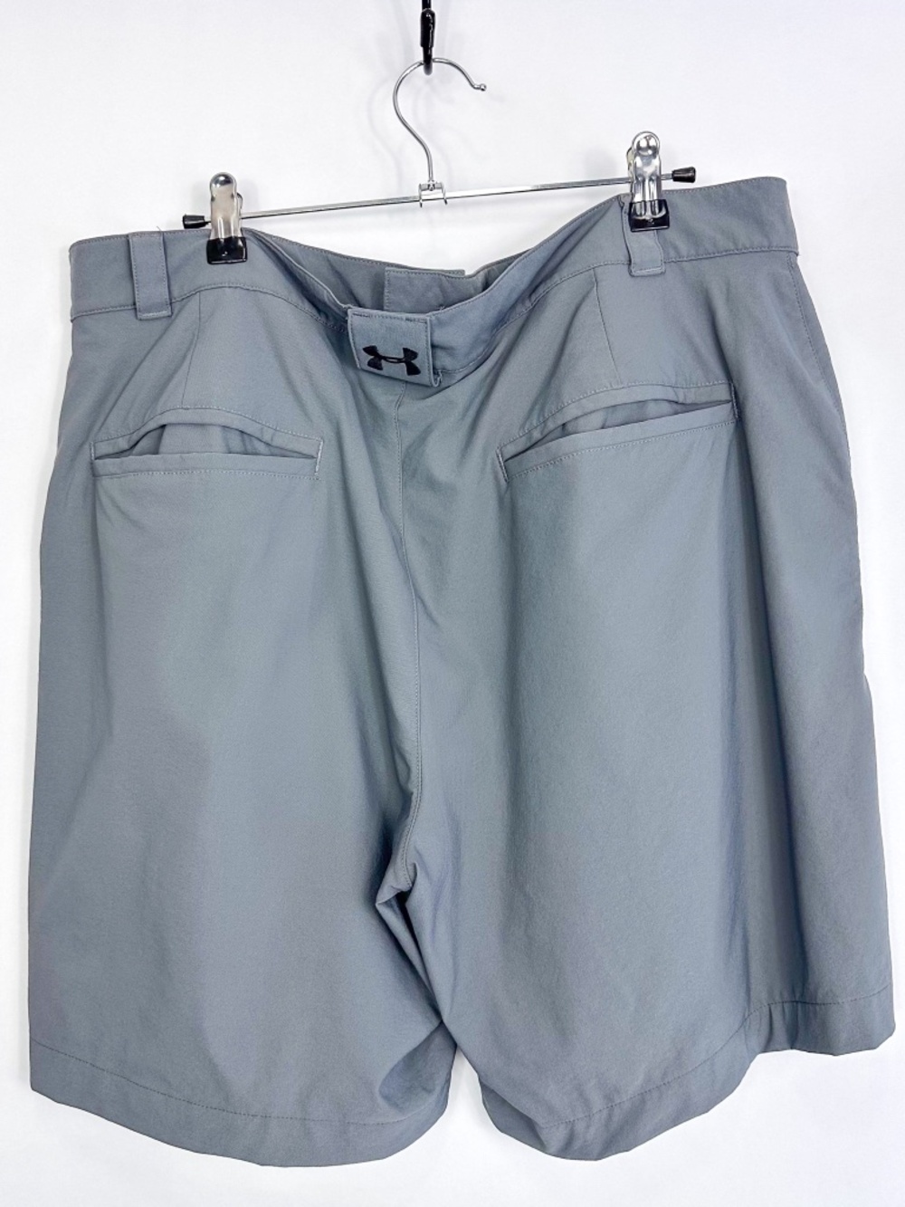 Under Armour Gray Casual Golf Shorts - Picture 3 of 5
